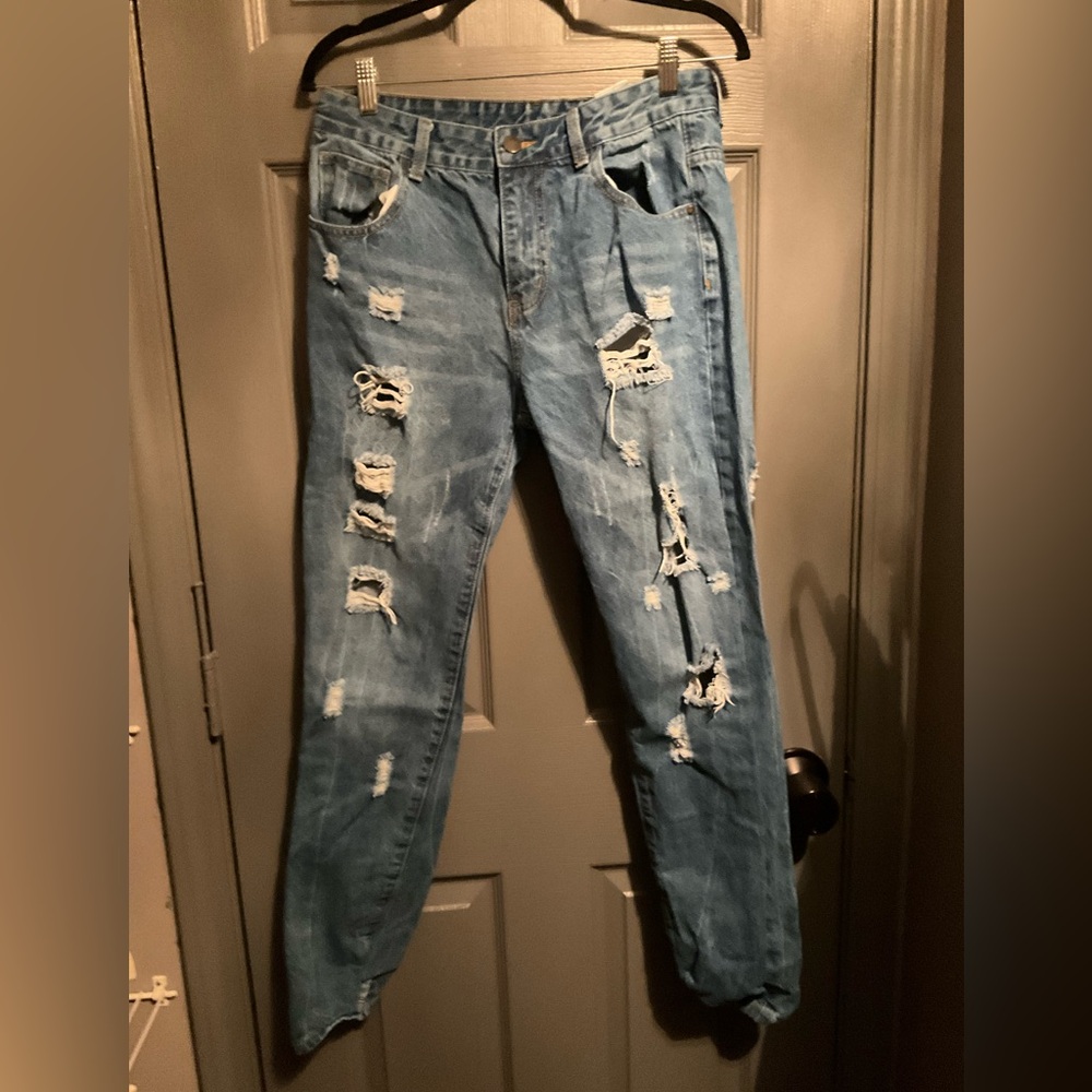 Mens Distressed size 30 jeans